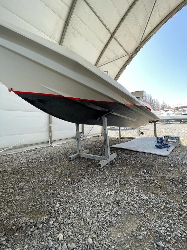Réparation coque bateau Marseillan